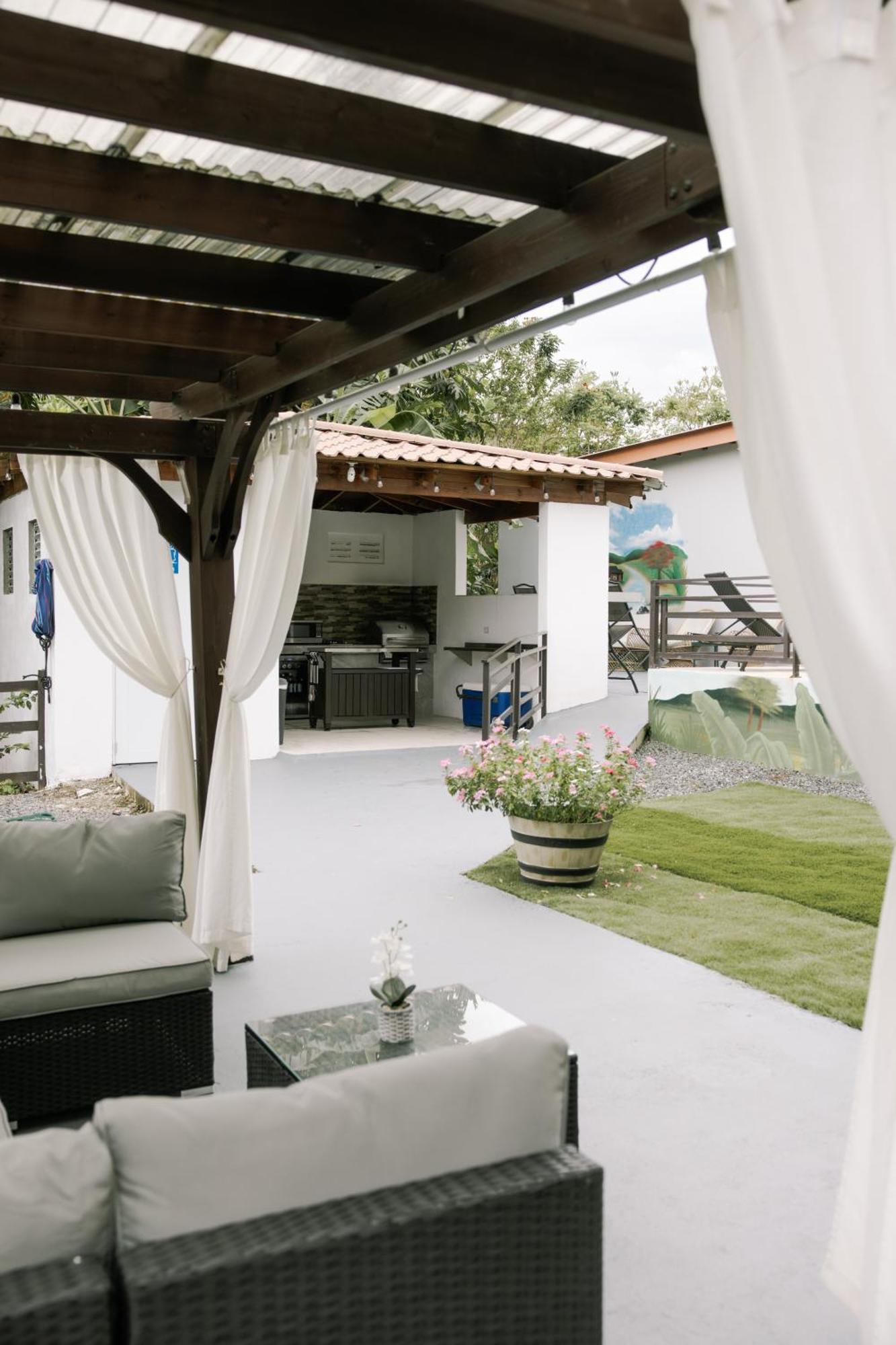 Casa Campo Bed & Breakfast San Sebastian Exterior photo